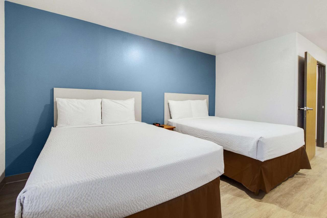 Woodspring Suites Conroe Exteriér fotografie