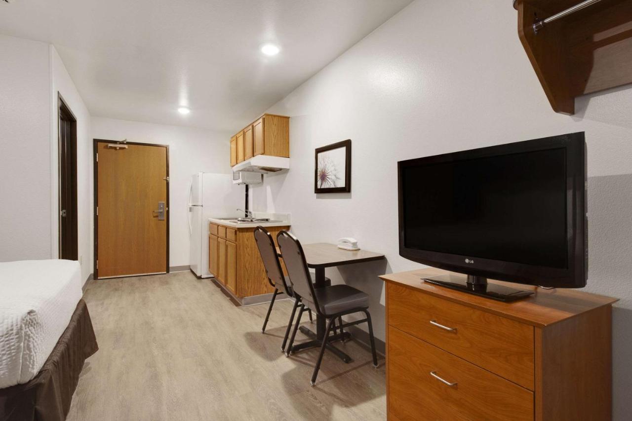 Woodspring Suites Conroe Exteriér fotografie